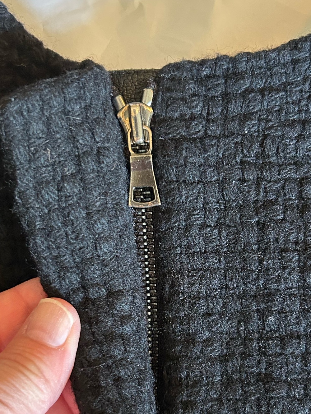 Vince Women's Tweed Jacket with Faux Leather Pockets - Picture 5 of 8